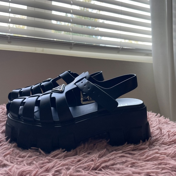 PRADA platform Sandals - Picture 2 of 3